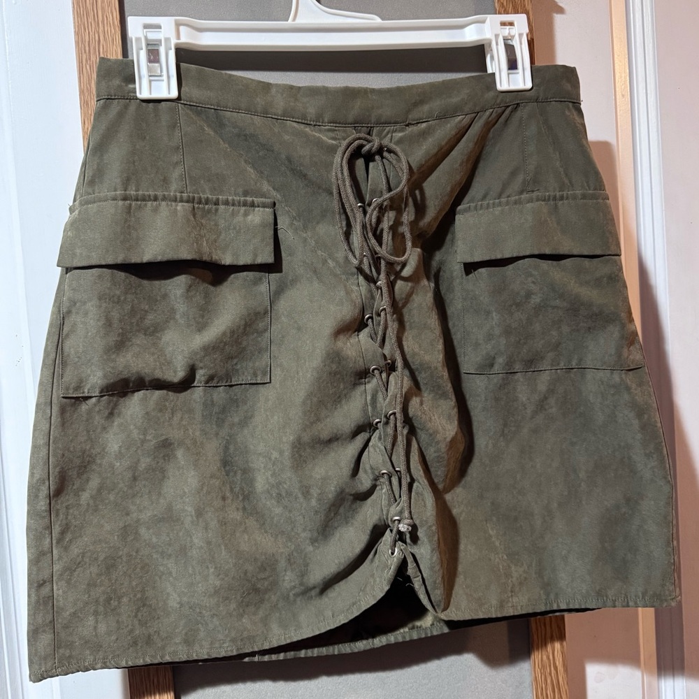 Olive Lace-Up Mini Skirt- honey punch - size L